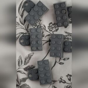 Gray Lego Building Magnetic Block 5 Pieces And Lego Star Wars Figures